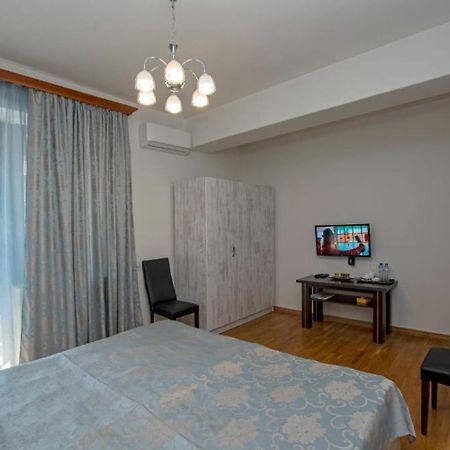 Hotel Season 예레반 외부 사진